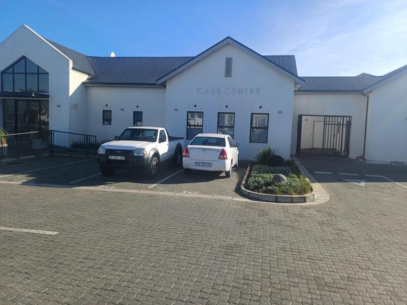 1 Bedroom Property for Sale in Buhrein Western Cape